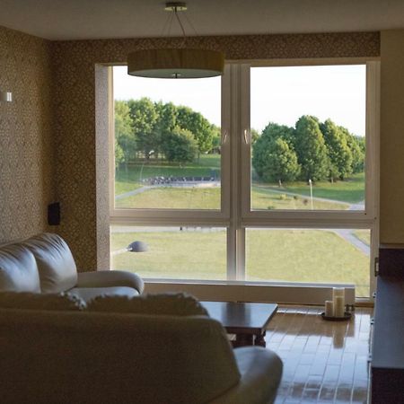 Cozy Apartment With A Wonderful Lake View Telšiai Εξωτερικό φωτογραφία