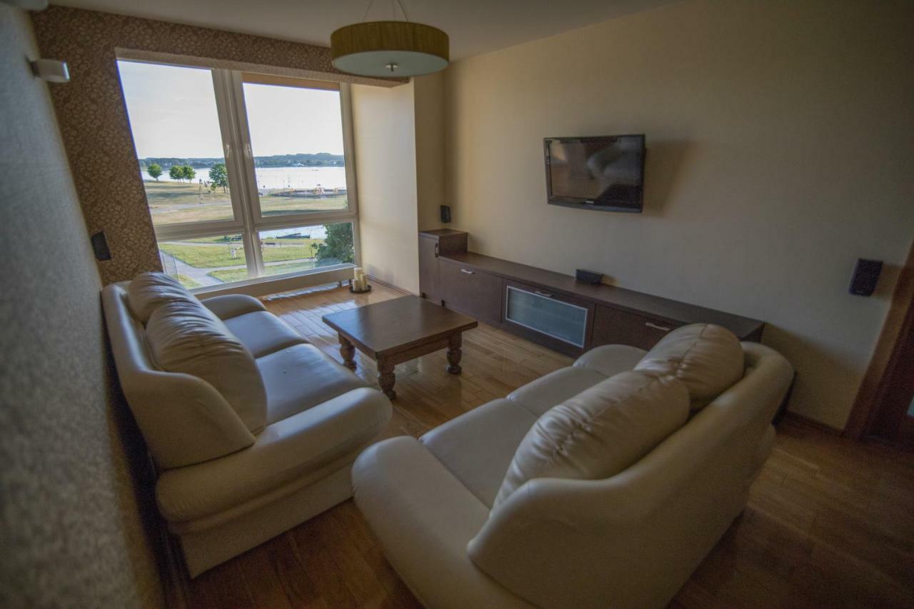 Cozy Apartment With A Wonderful Lake View Telšiai Εξωτερικό φωτογραφία