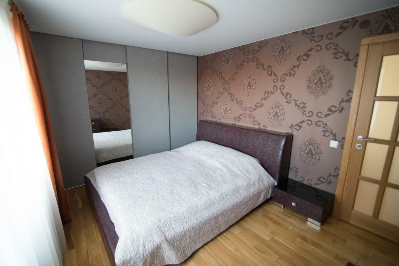 Cozy Apartment With A Wonderful Lake View Telšiai Εξωτερικό φωτογραφία